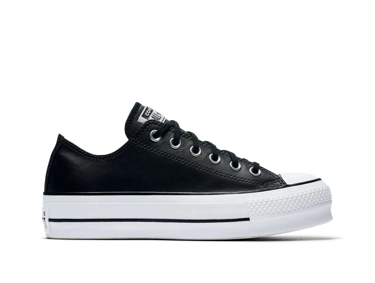 Zapatilla Converse Chuck Taylor Plataforma Cuero Low Mujer Negro