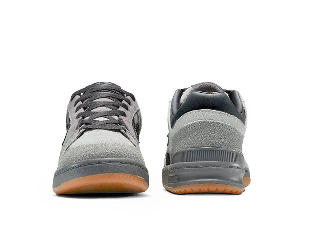 Zapatillas Converse CL98 Hombre Gris